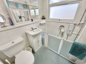 Photo 16- click for photo gallery